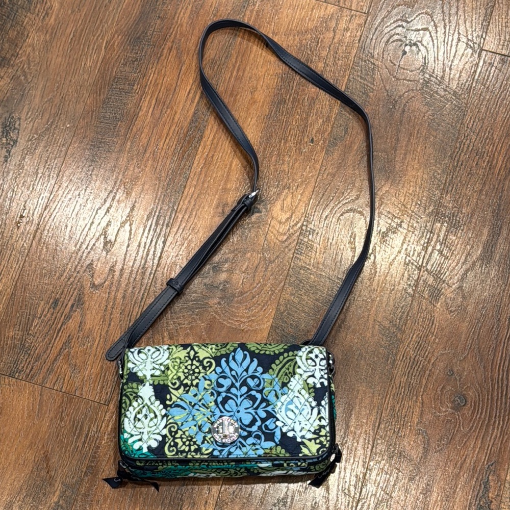 Vera Bradley crossbody